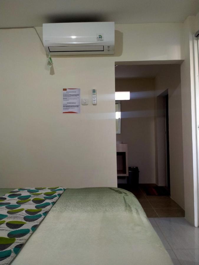Granada Inn Palu Buitenkant foto